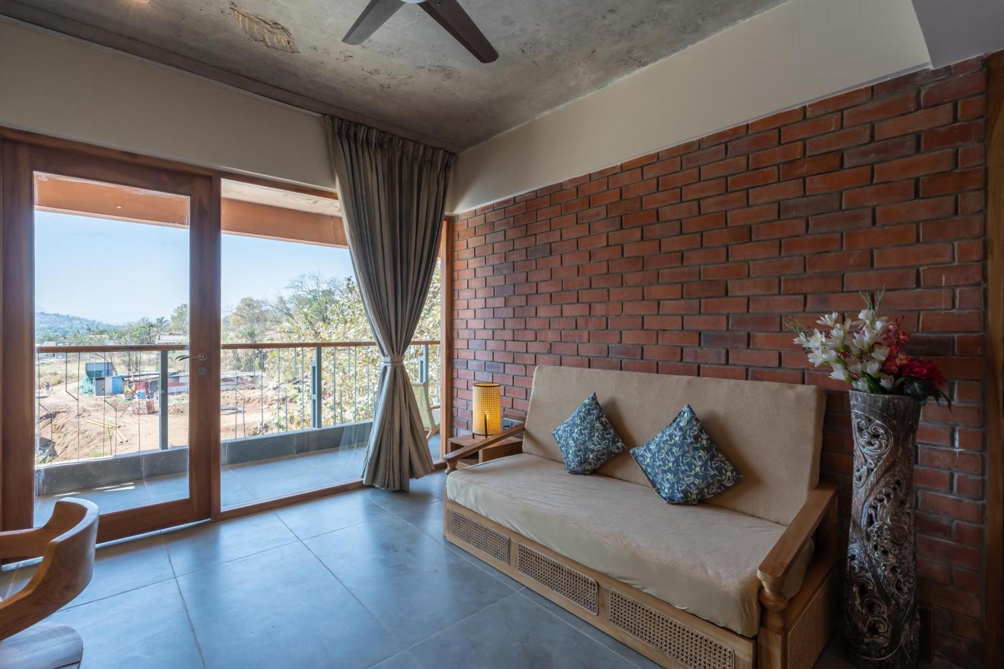 The Foresta Resort ,Mulshi Paud Eksteriør billede