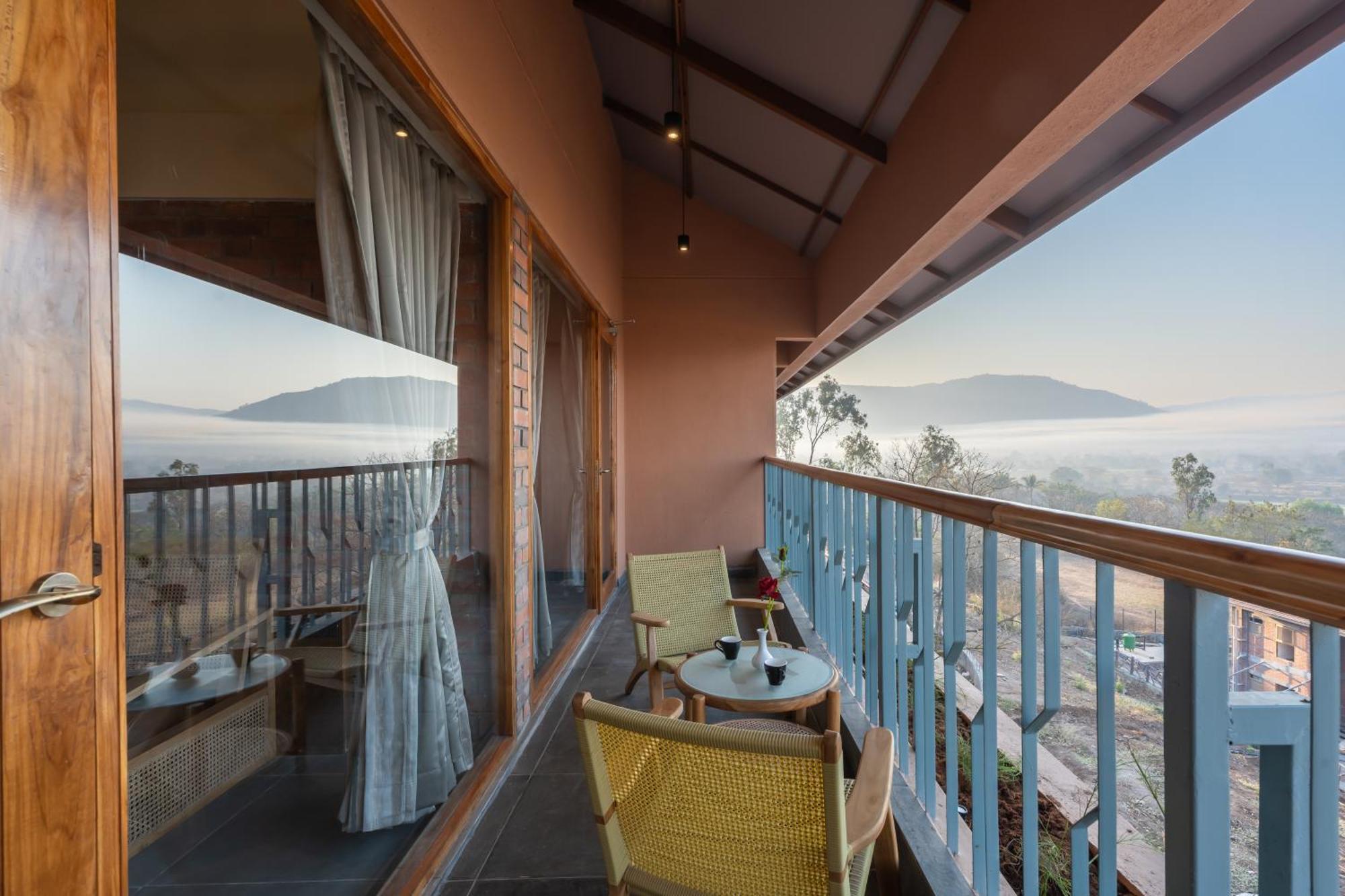 The Foresta Resort ,Mulshi Paud Eksteriør billede