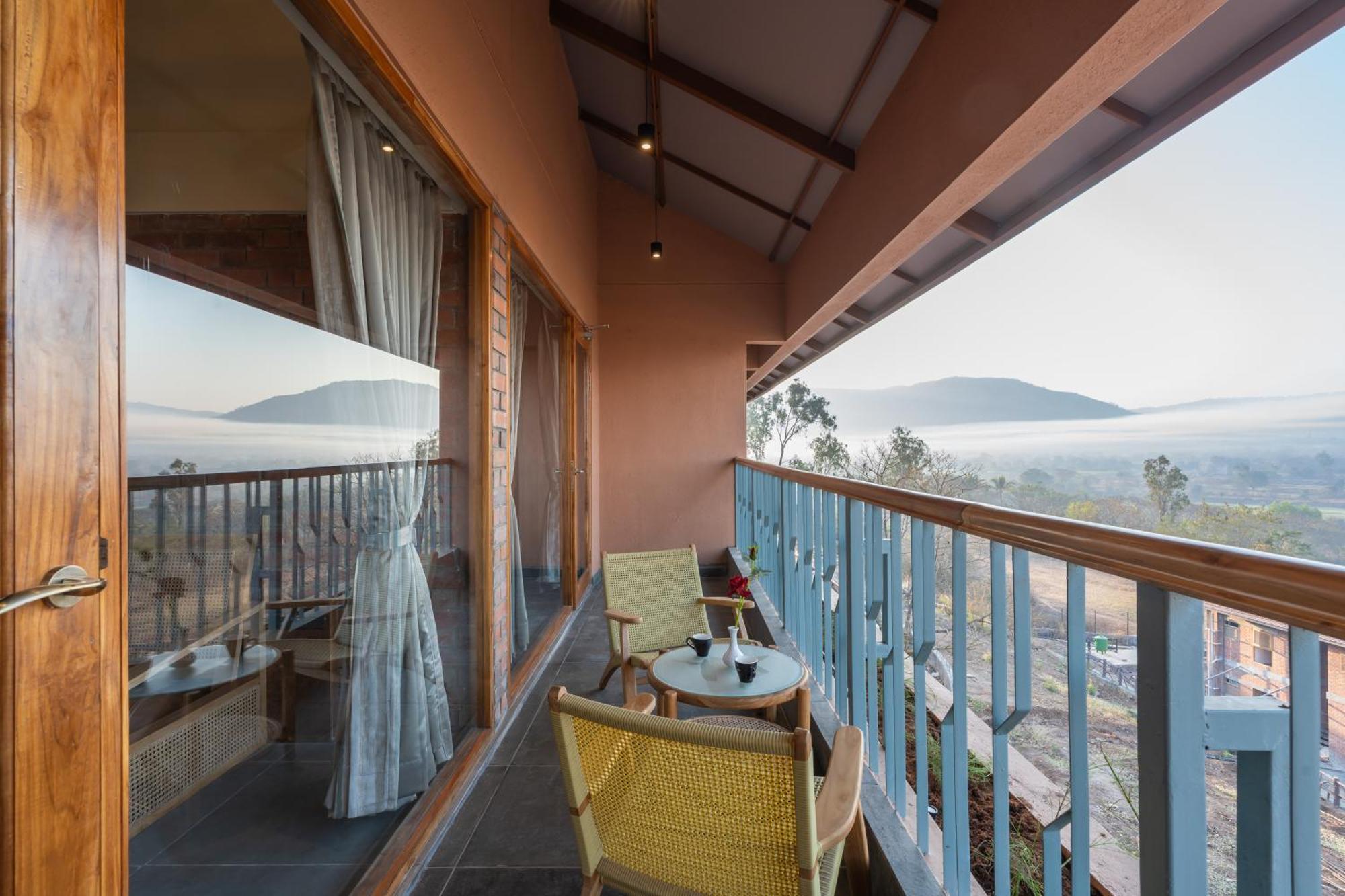 The Foresta Resort ,Mulshi Paud Eksteriør billede