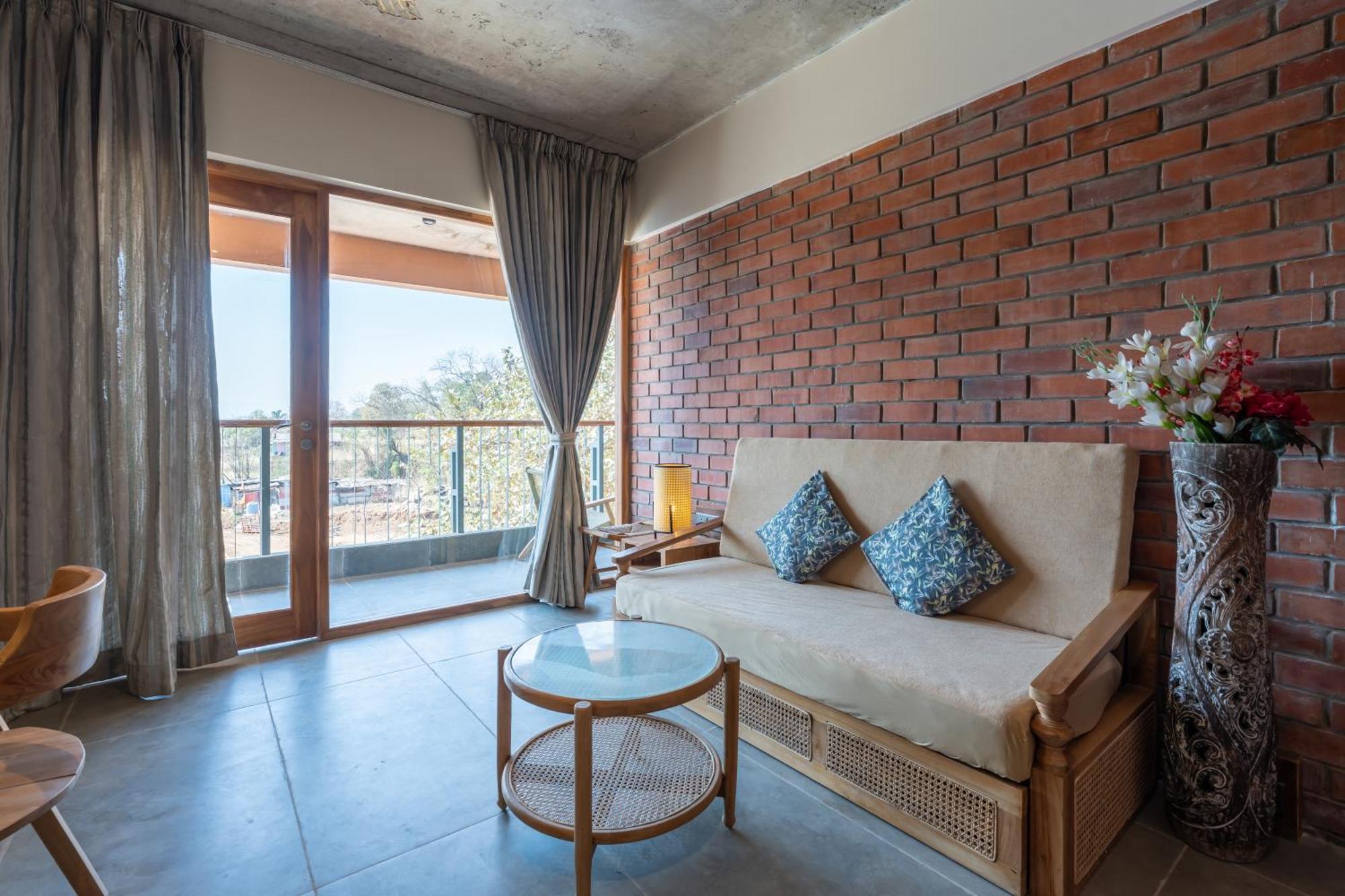 The Foresta Resort ,Mulshi Paud Eksteriør billede