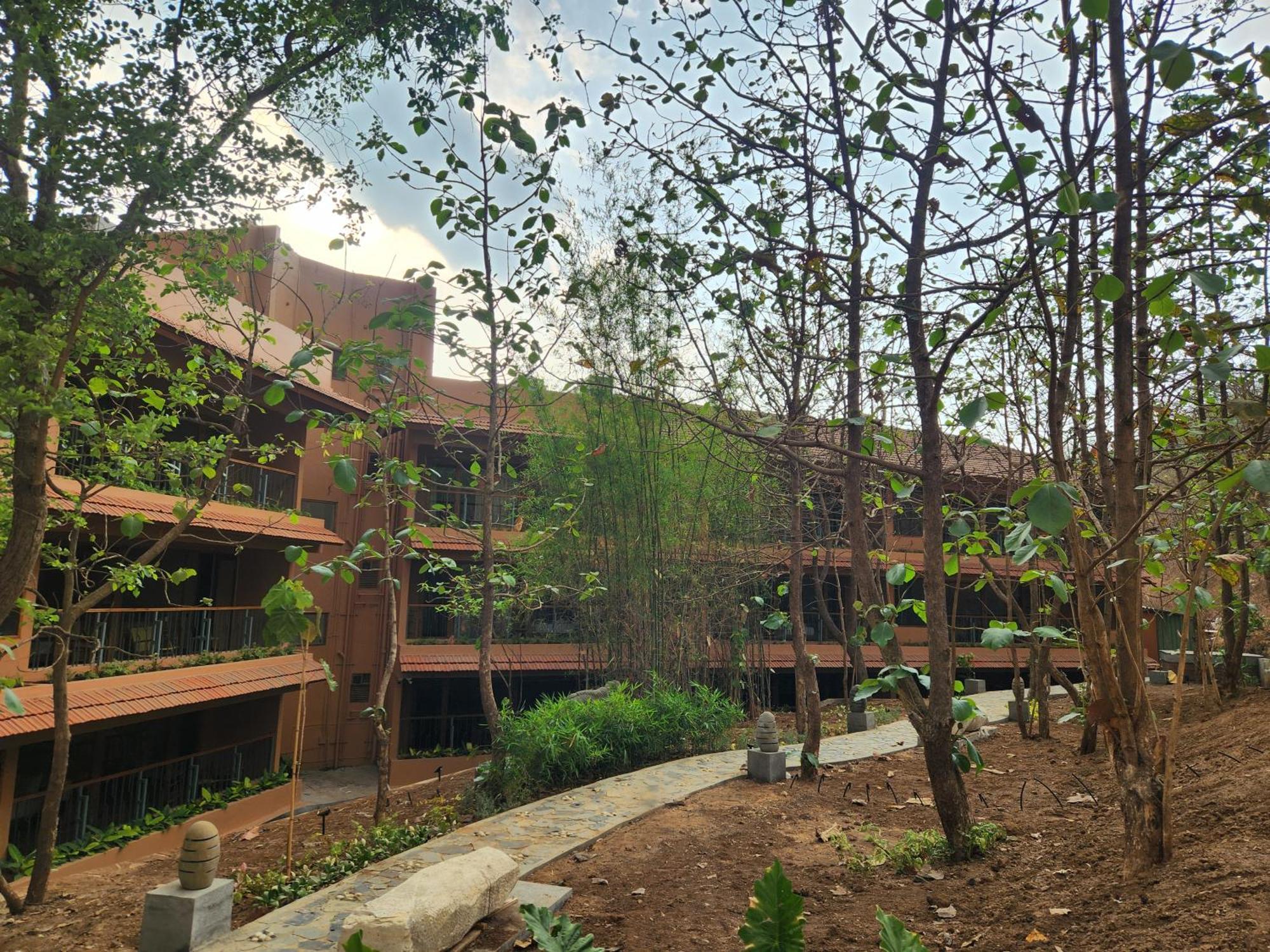 The Foresta Resort ,Mulshi Paud Eksteriør billede