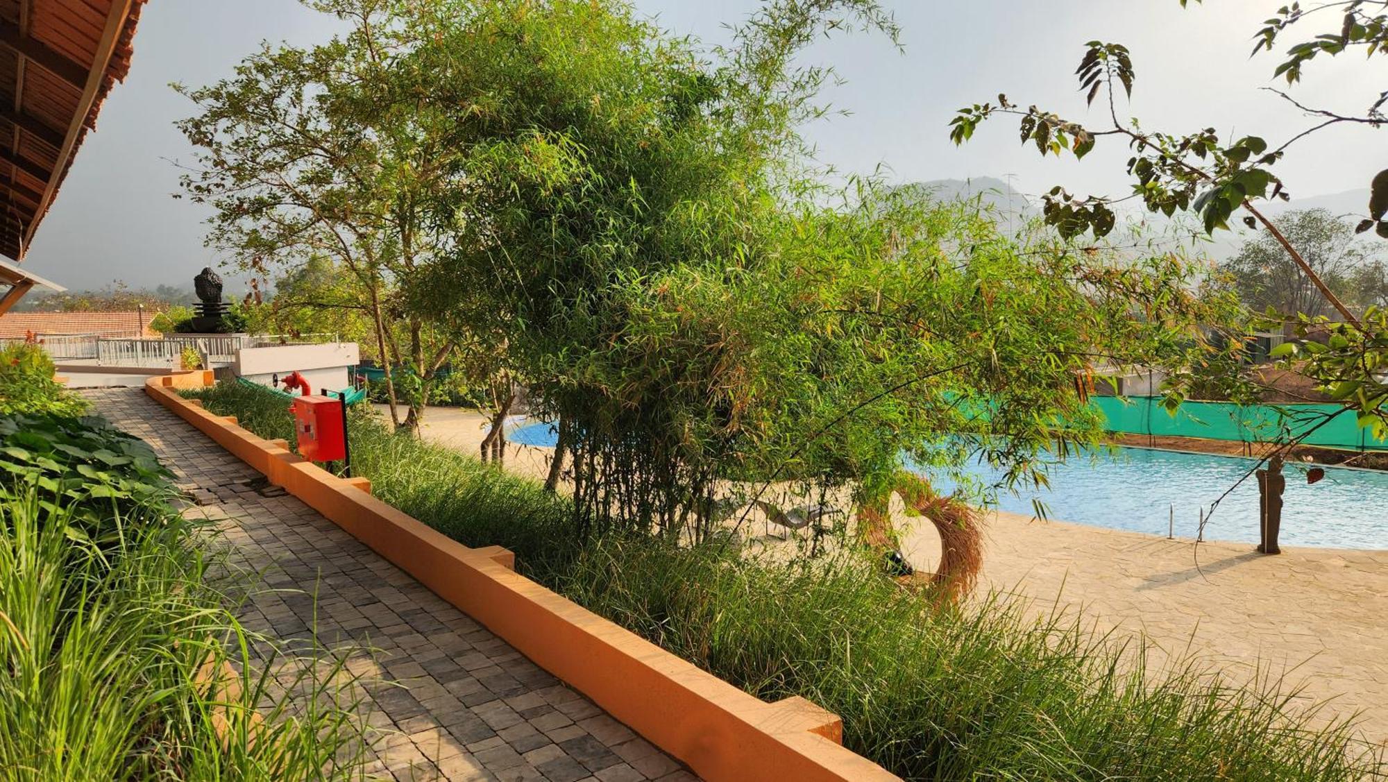 The Foresta Resort ,Mulshi Paud Eksteriør billede
